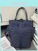 Water Bucket Bag For Women With Nylon Material And Urban Style For Daily Use