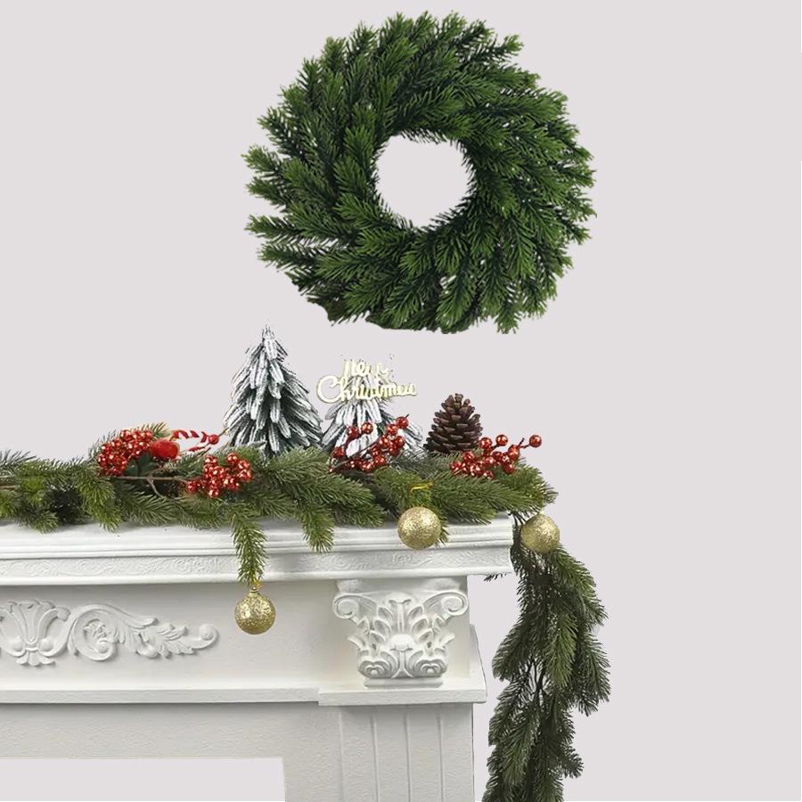 Simulated Christmas Wreath with PE Pine Needles for Door Decor and Crafts