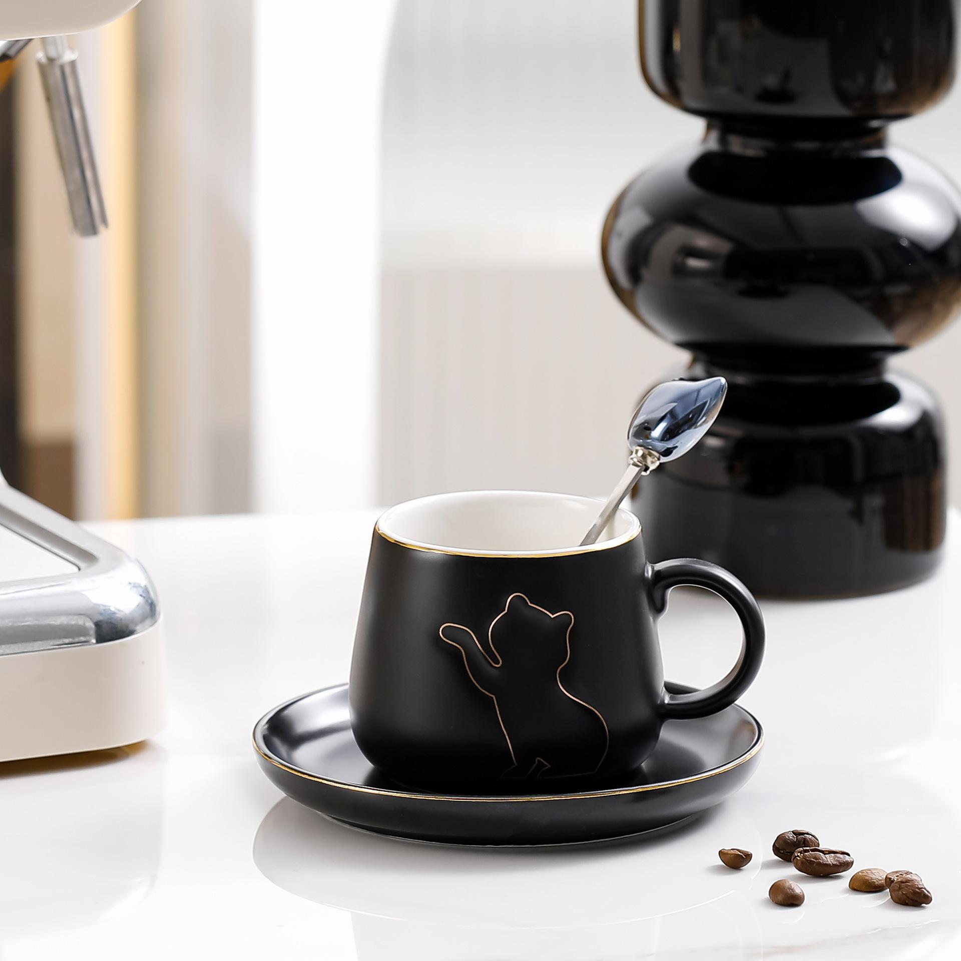 

Креативный рельеф Пара черно-белых кошек Дом Чашка для завтрака Чашка для молока Офисная чашка для кофе Подарочная чашка Диск Сувенир 150ml