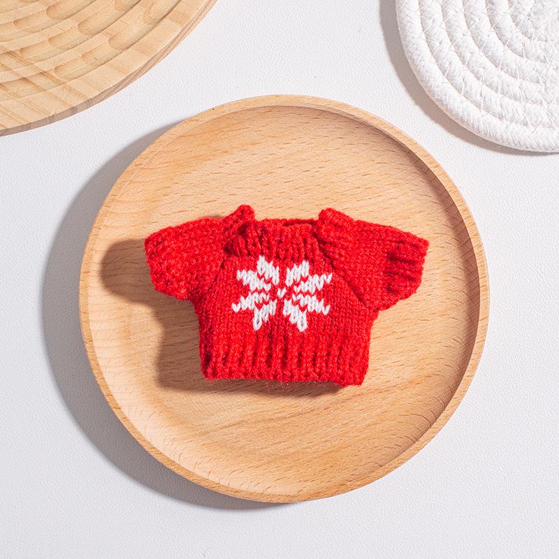 Labubu Christmas Sweater & Accessories Set for All Generations Keychain