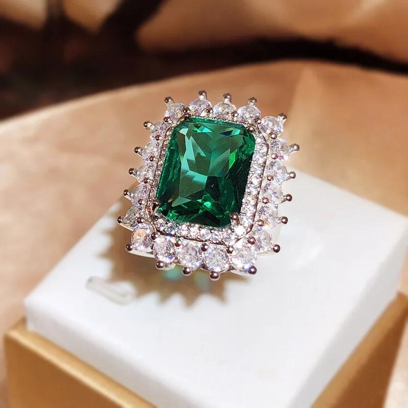 Fashion Jewelry Green Zircon Ring For Women Luxury Square Full Diamond Inlaid Grandmother Green Zircon Ring Party Birthday Gift