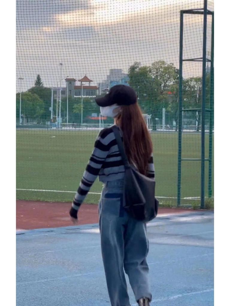 2024 Women's High Waist Retro Straight Leg Harem Jeans