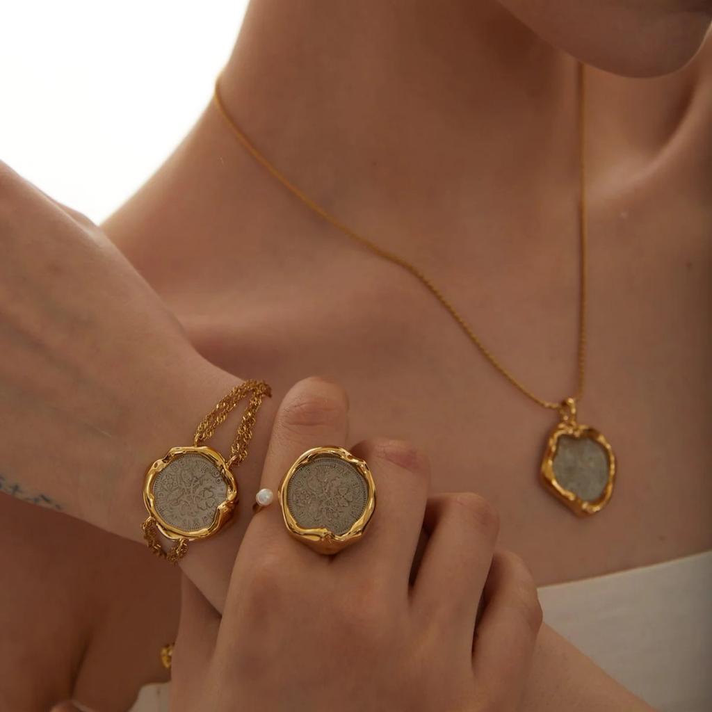 Retro And Elegant Light Luxury Heavy Industry Premium Metal Brass Plated 18K Real Gold Lucky Ancient Coin Ring Bracelet Necklace Women