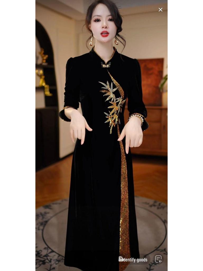 Elegant Winter 2026 Chinese Velvet Qipao Dress - Slimming Mid-Length Skirt