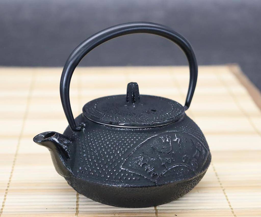 Asahi Made In Japan Nanbu Iron Teapot, Chusonji Design, 0.3L (with Tea Strainer, Enameled Interior)