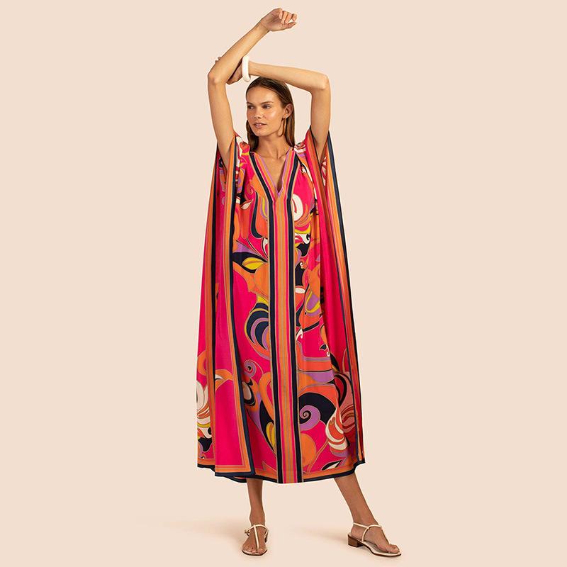 Europäischer & Amerikanischer Urlaubs-Strandüberwurf: Langer Morgenmantel mit Positionierungsdruck Badeanzug Damenkleid.