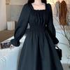 Mode Temperament Hepburn Stil Französisches Quadratkragen Kleid Schwarz Taille Schlank A-Linien Rock Langarm Kleines Schwarzes Kleid