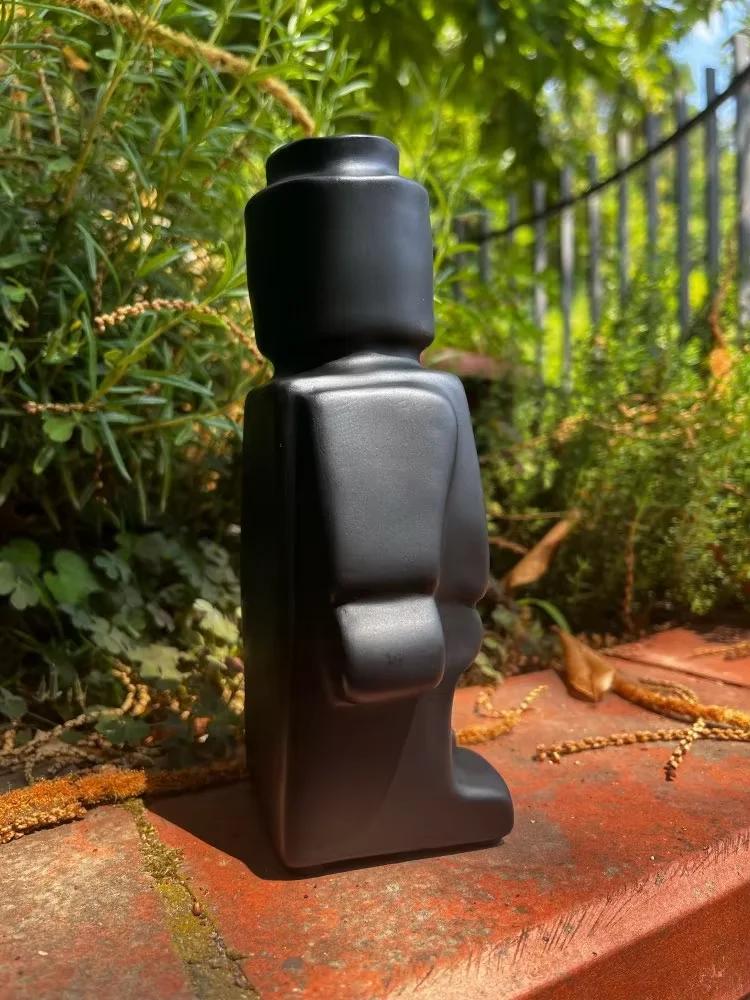 Europäische Harzstatue Kreativitätsblock Mann TV-Schrank Desktop Blumenvase Moderne Wohnzimmer Dekorationsaccessoires