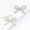 Elegant Pearl Bow Brooches for Women Unisex Rhinestone Rope Knot Pins Event Party Funny Backpack Decoration Clothes Accessories