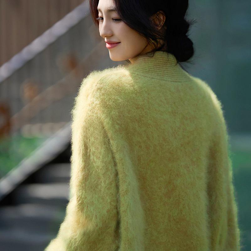 Women's V-Neck Heavyweight Pure Wool Cardigan Coat - Autumn/Winter Style, Pocketed, Buttonless, Plush Long Hair, Plus Size, Mid-Length