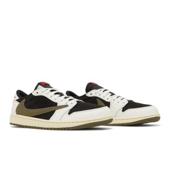 

Air Jordan 1 Travis Scott x Wmns Retro Low OG SP Оливковий DZ4137-106 Зелений EU 42 чорний/червоний