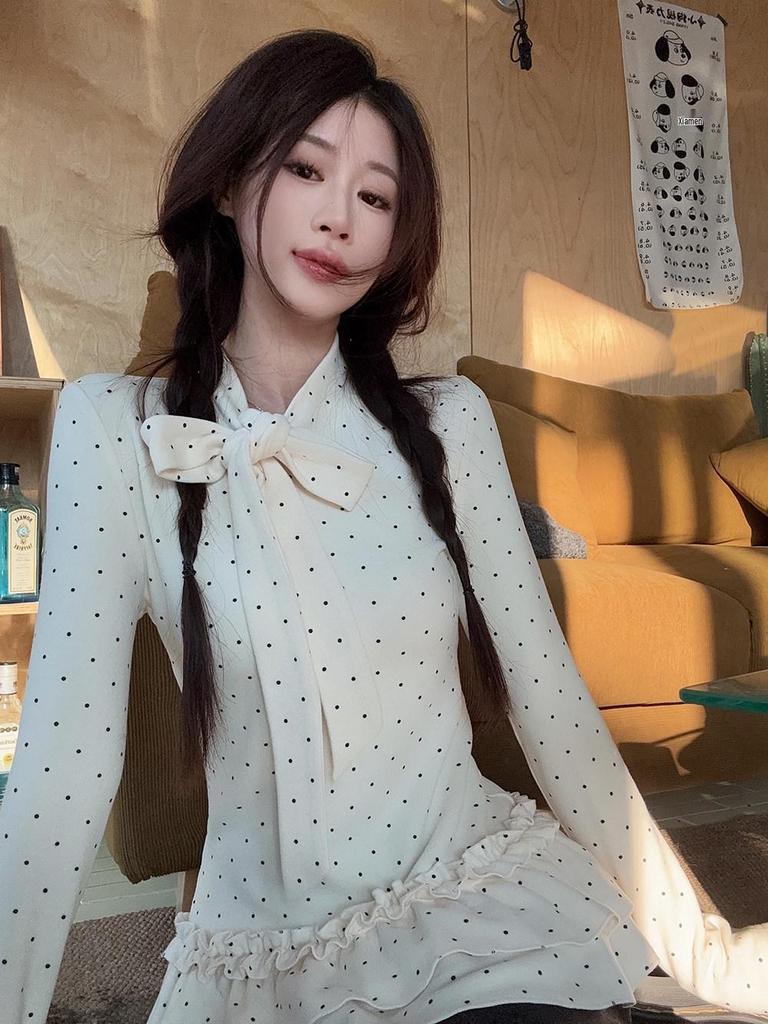 Korean Sweet Bow Tie Ruffle Polka Dot Women's Thermal Slimming T-shirt for Autumn/Winter