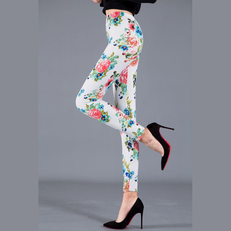 2023 Trendy Floral Print Slim Fit Milk Silk Leggings for Women - Plus Size, Elastic, Outerwear
