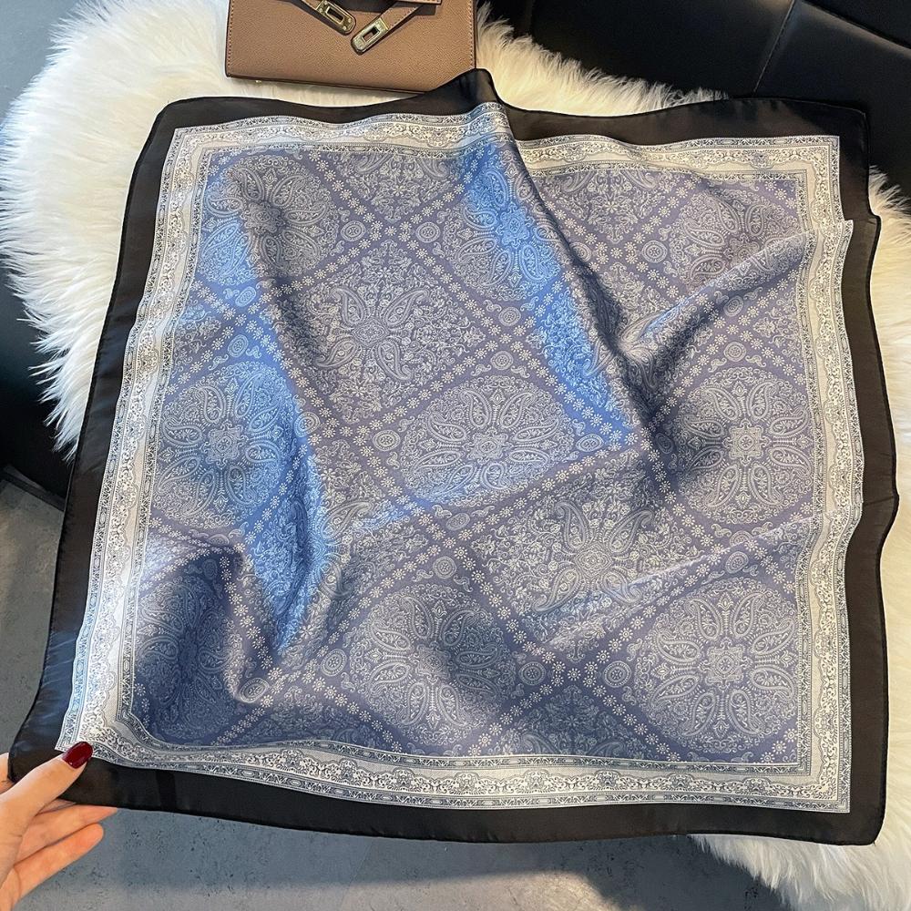68Cm Black And White Floral Scarf Women'S Autumn And Winter Polyester Fiber Scarf Warm Sun Protection Neck Shawl Hijab