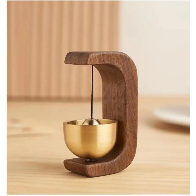 Solid Wooden Round Doorbell with Magnetic Brass Wind Chimes Wireless Jingle Bell Entrance Bell Pendant for Home Decoration