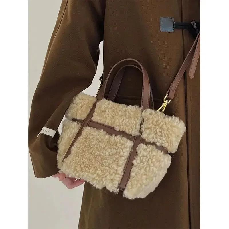 Handheld Plush Bag Autumn/Winter Lamb Wings French Small Commuter One Shoulder Crossbody Bags