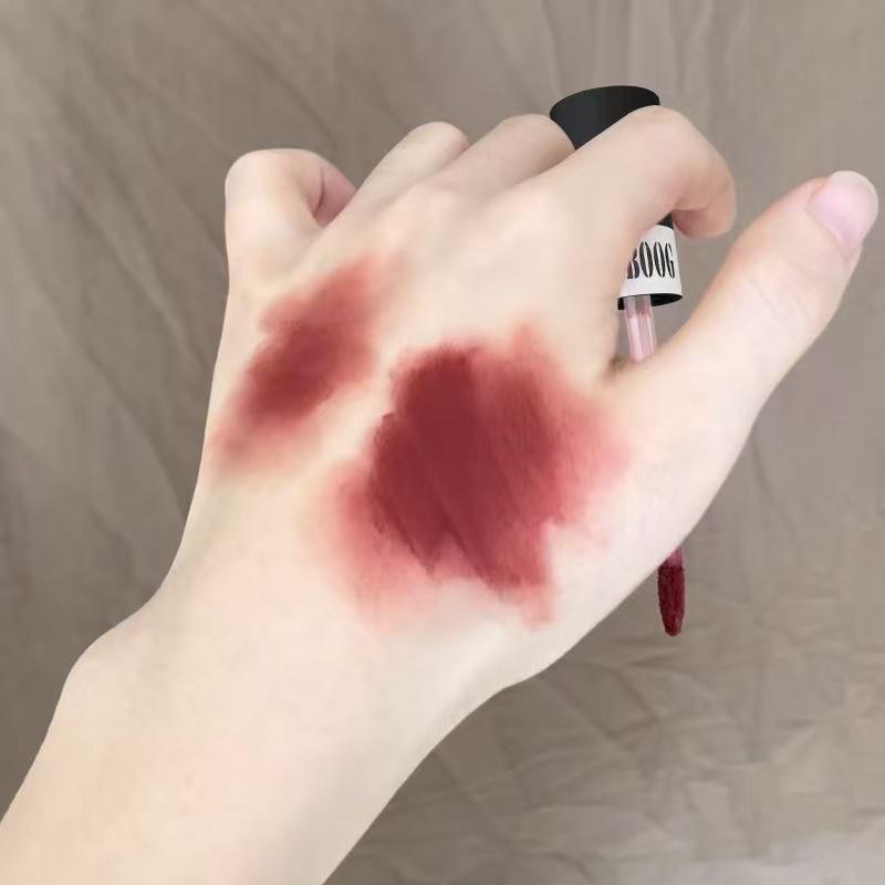 

Forever Rose: Нюдовый матовый блеск для губ и помада цвета тюльпана 2.5