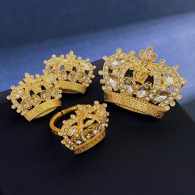 Medusa Mikro-Diamant Hohlkrone Ohrstecker Damen Hofstil Übertrieben Edles Ohrring-Set Messing