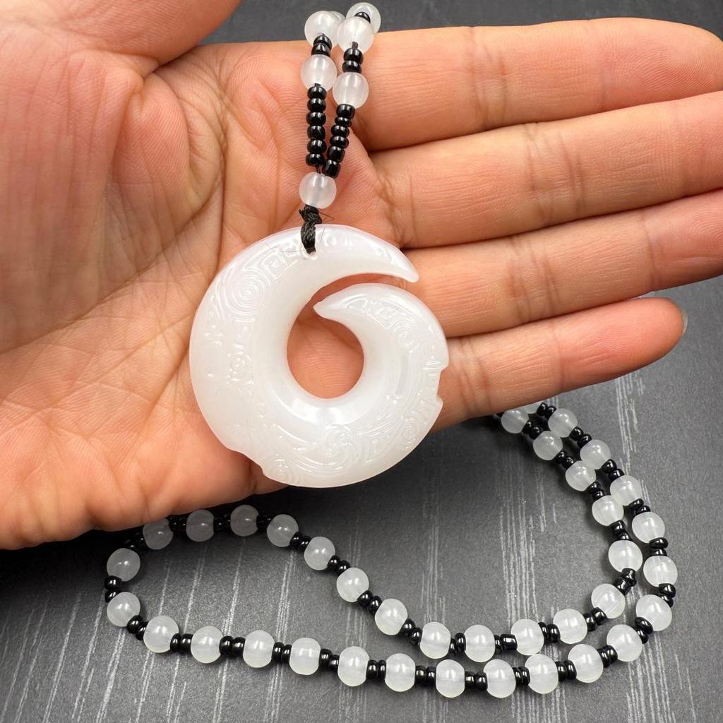 Versatile Jade-Style Lucky Pendant Necklace for Men and Women