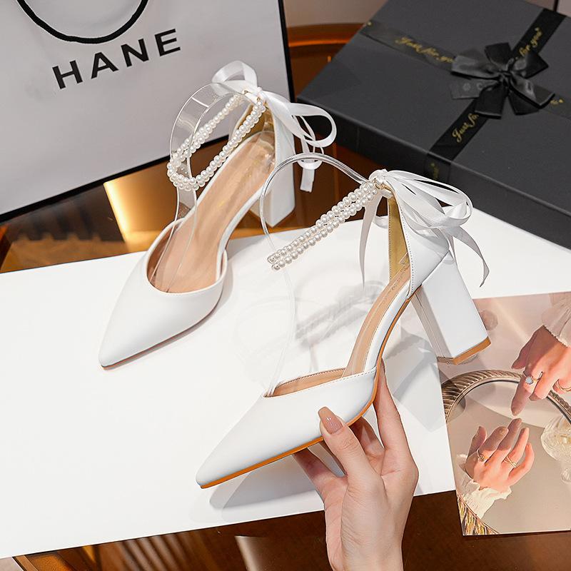 New Spring and Autumn Wedding Tip Thick Heel Pearl Ribbon European and American Large White Versatile Women's Shoes