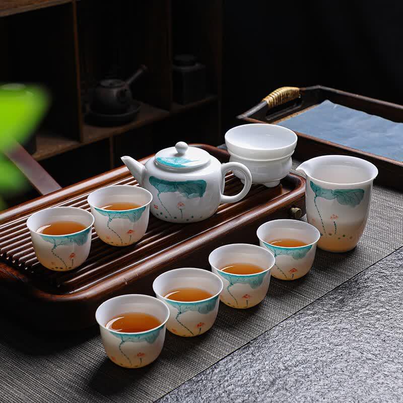 Tuopai 10-Piece Hand-Painted Lotus Porcelain Tea Set