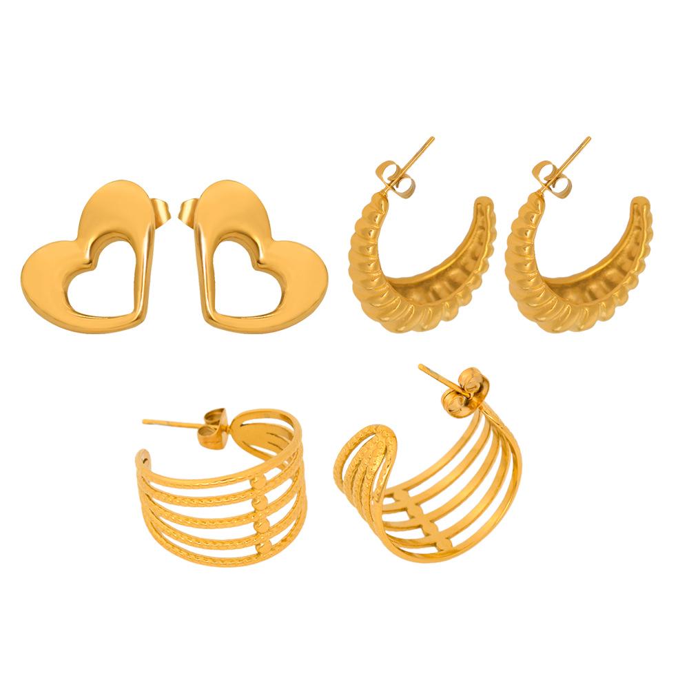 18K Gold Titanium Steel Ram Horn Heart C-Shape Earrings - Fashionable European & American Hollow Ear Studs