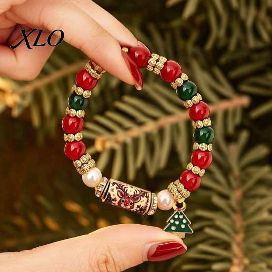 Christmas Tree Accessories for Party Bracelet, Elastic Stretch Beaded Bracelet with Xmas Meaningful Keepsake Gifts Charm, Holiday Jewelry Women