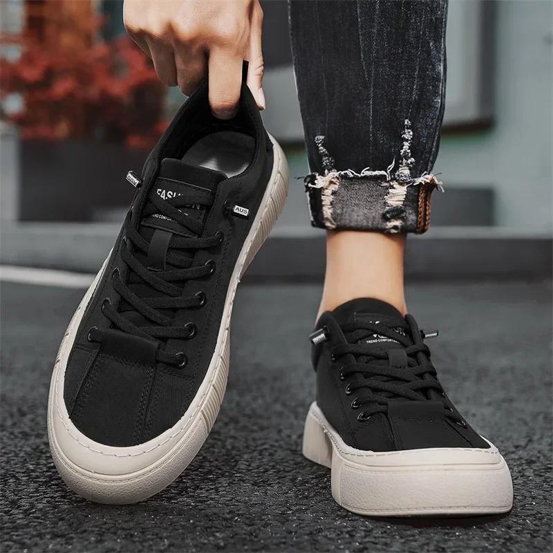 Lightweight Sneakers Man Shoes Spring Autumn 2025 New Casual Men Shoes Fashion Comfortable Non-slip Green Shoes Black Skateboard