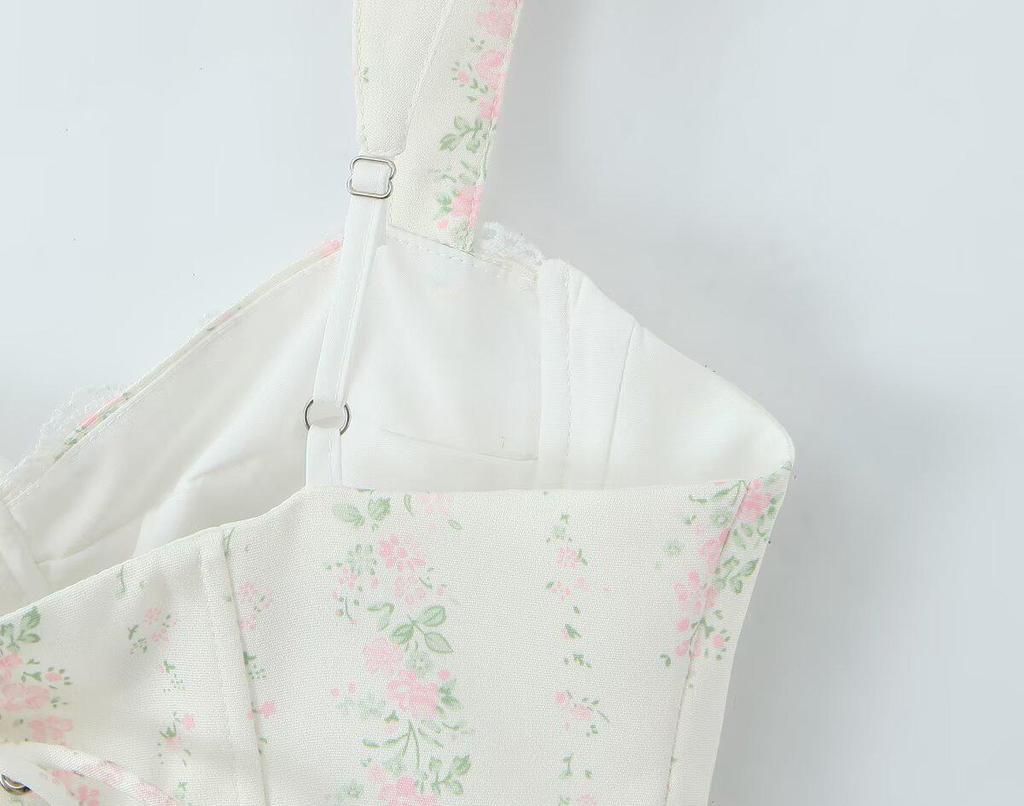 Traje Francés Dulce Floral 2026: Camisola con cordones y Falda de cintura alta