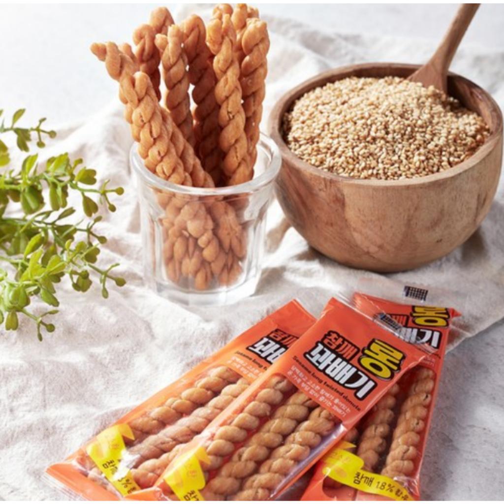 Traditional Korean Snacks Sesame Long Twisted Stick Donuts(Kkwabaegi)