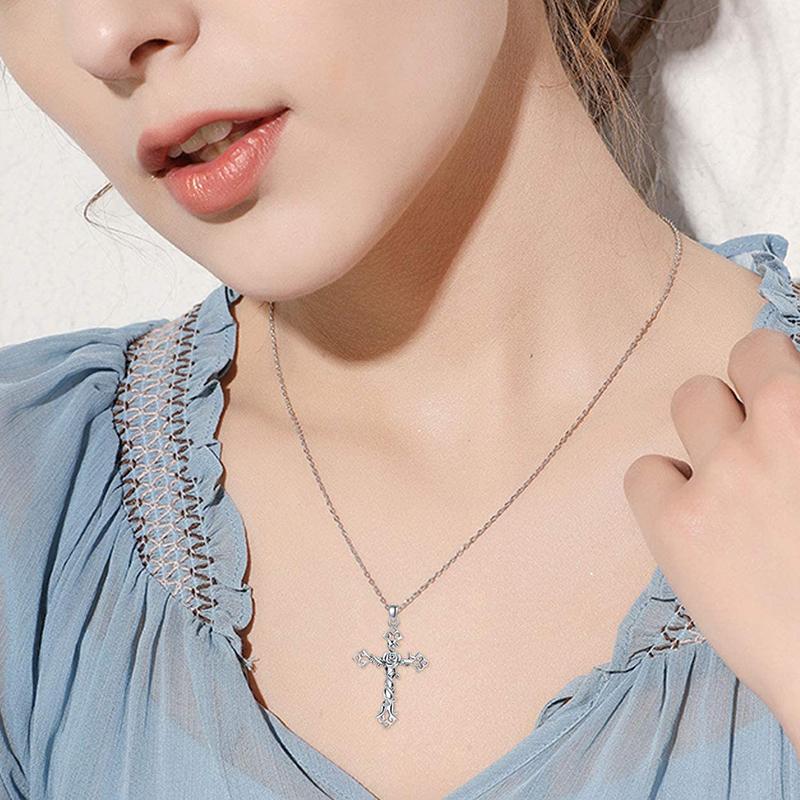 Flower Cross Pendant Necklace Female Daily Wearable Jewelry Fashion Lady Delicate Versatile Silver Color Accessories Gift