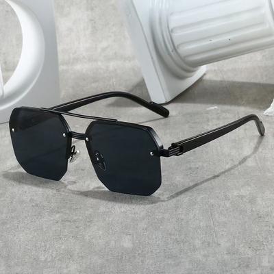 1Pc Metal Square Frame Fashion Decorative Sunglasses Street Shot