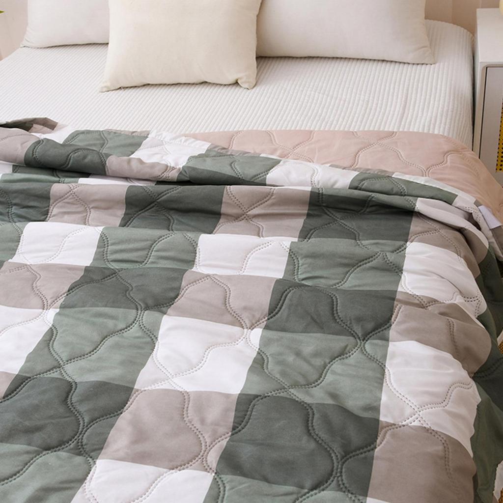 Cooling Blanket Cool Blanket For Sleeping Breathable Cooler Quilt Lightweight Bedding Supplies For Hotel Apartment School Dorm