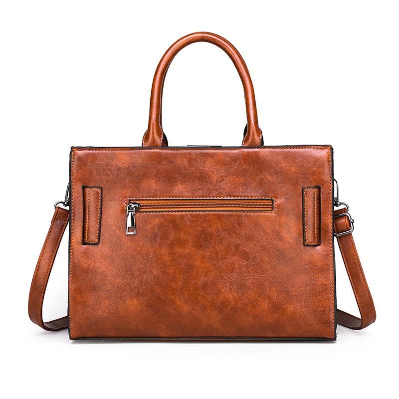 Female 2024 New Letter Pattern Portable Shoulder Embossed Large Capacity Messenger Bag