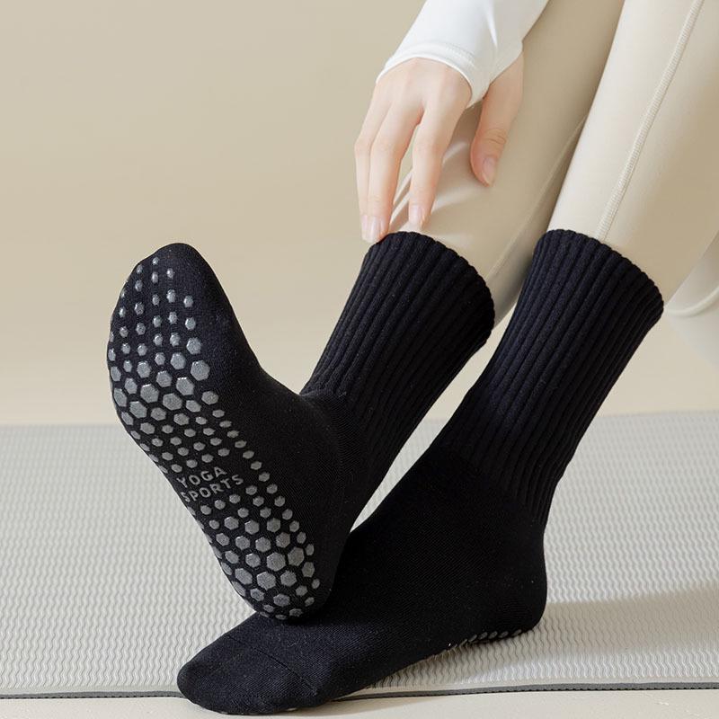 Women's Mid-Calf Seamless Anti-Slip Yoga & Pilates Socks