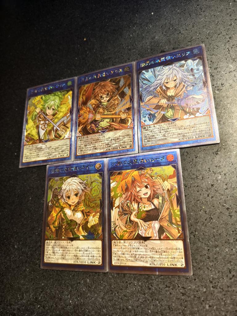 5pcs/set Diy Yu-gi-oh! Charmer Self Control Collect Signature Trading Flash Card Anime Cartoon Gift