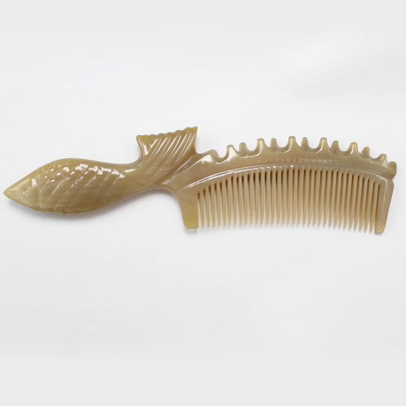 Yak Horn Carved Fish Handle Comb