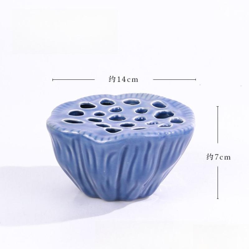 

1pcs Chinese Style Lotus Shape Ceramic Ikebana Holder Ikebana Flower Arrangement Vase Tea Table Zen Kenzan Flower Art Fixed Tool