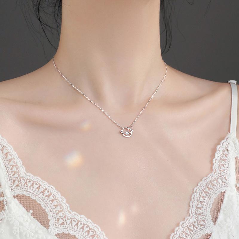 Flash Diamond Dream Universe Starry Sky Necklace Female Simple Design Clavicle Chain Temperament Planet Necklace