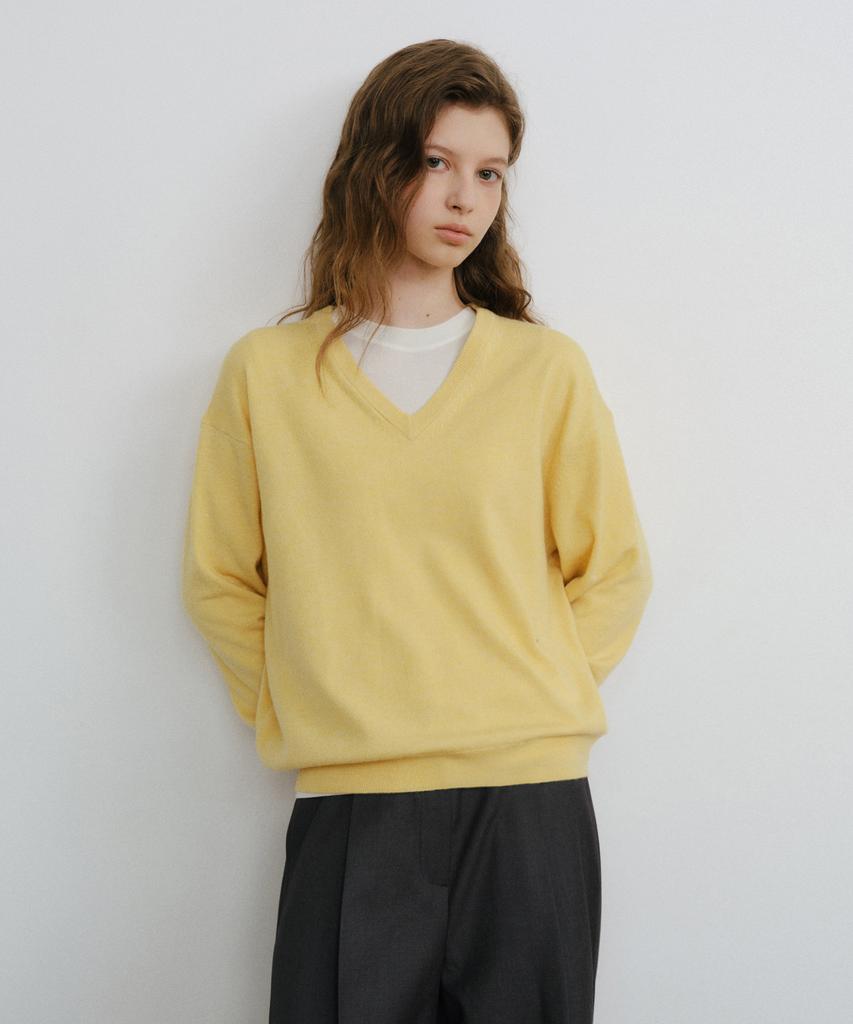 Yulago Washable V-Neck Knit