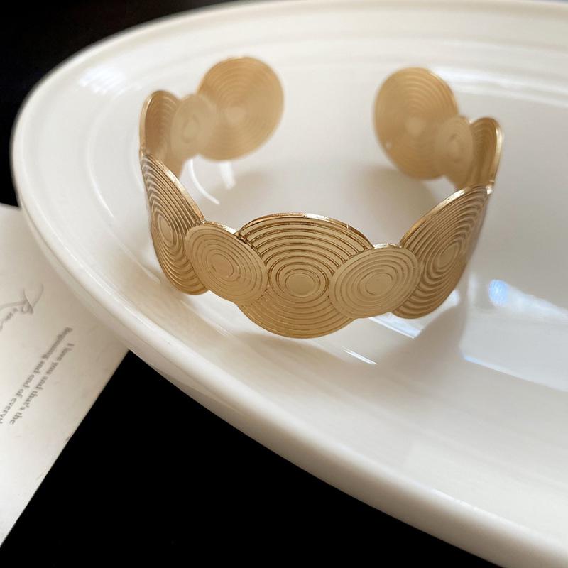 Vergoldetes Geometrisches Armreif - Minimalistisches Leichter Luxus Armband für Damen