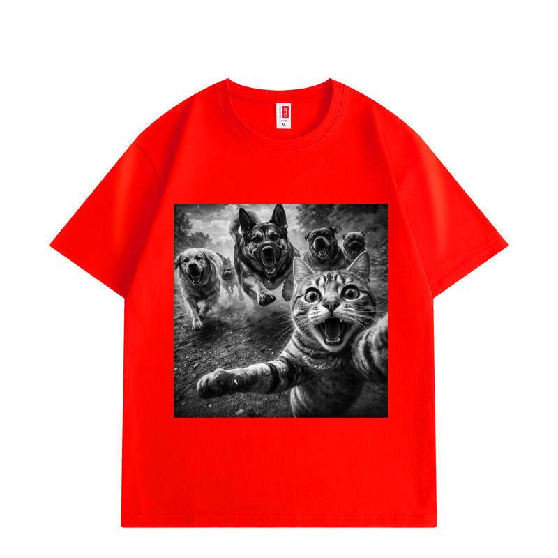 Funny Dog Chase Cat Meme Graphic T Shirts Men Wmen Fashion Vintage Short Sleeve T-shirt Summer Casual Cotton T-shirts