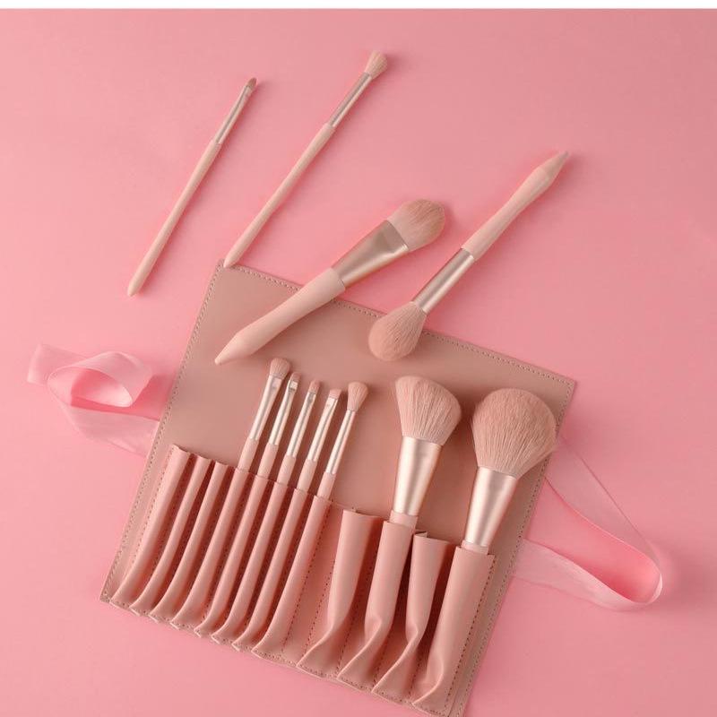 Slim Waist 11-Piece Makeup Brush Set: Beginner's Beauty Tools for Powder, Blush, Eyeshadow, and Foundation