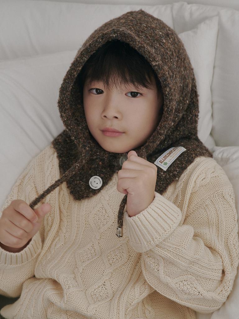 Olinkeompeulliteu Family Sprinkle Boucle Balaclava Kids (Brown)