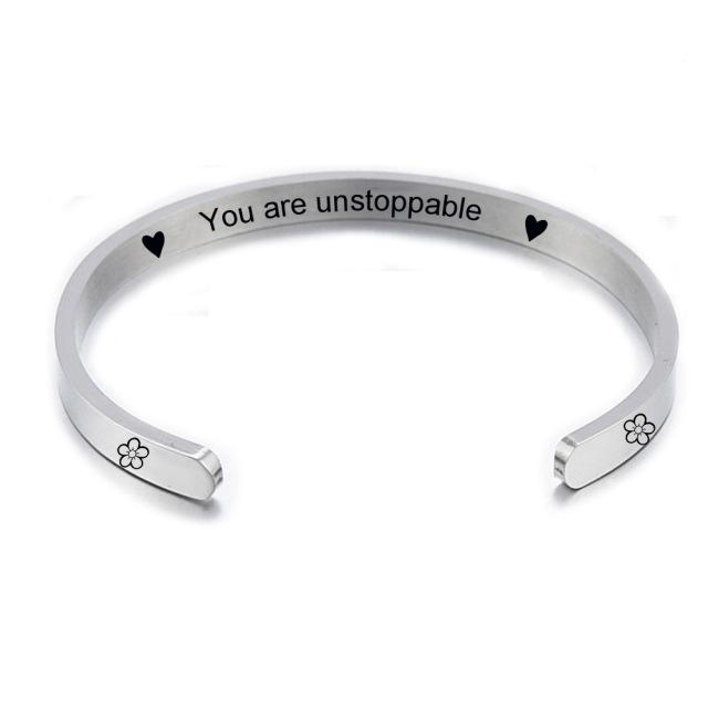 Brățară din oțel titan Brățară cu frază personalizată Brățară sculptată Zi de naștere Absolvire Cadou prietenie Suvenir pentru femei