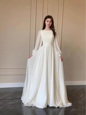 2025 Cross-Border Wedding Dress: Lantern Sleeve White Gauze with Pearlescent Round Neck
