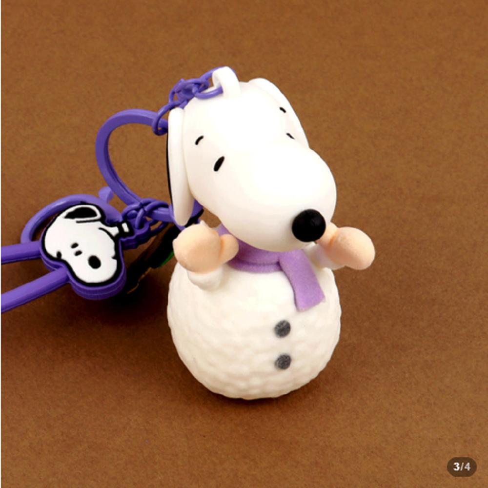 Kluczyk do plecaka z figurką Snoopy'ego z Peanuts na Boże Narodzenie (Losowa dostawa)