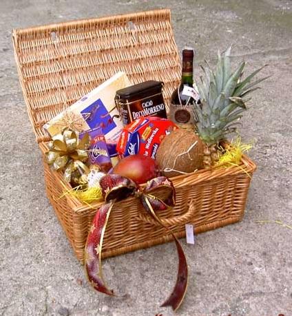 Wicker Suitcase 35