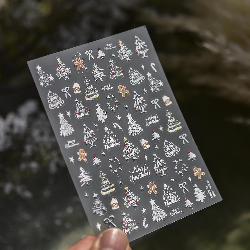 Winter Metal Christmas Tree Decoration Nail Art Stickers 5D Crystal Nails Stickers Cute Cartoon Cat Garland Manicure Decals DIY