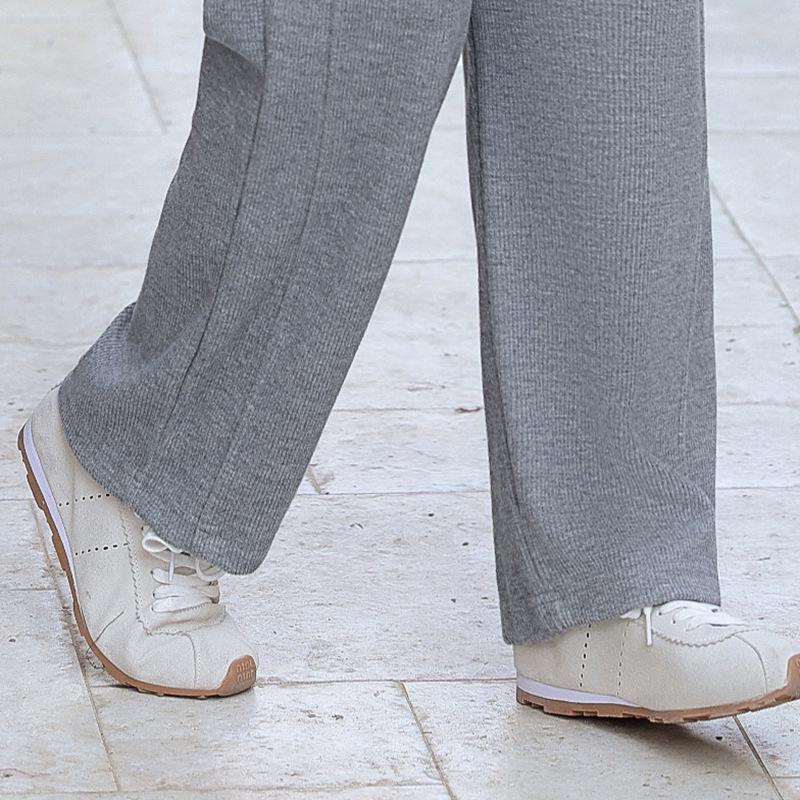 Costum Sport Casual de Primăvară și Toamnă 2025: Set din două piese cardigan și bluză pentru femei de vârstă mijlocie